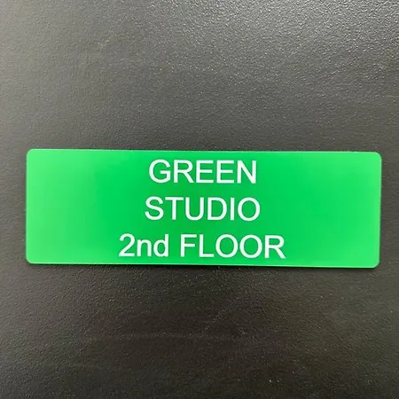 Green&purple 24-24 Access Apartment
