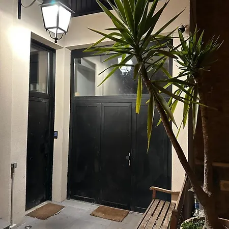 Green&purple 24-24 Access 公寓 *